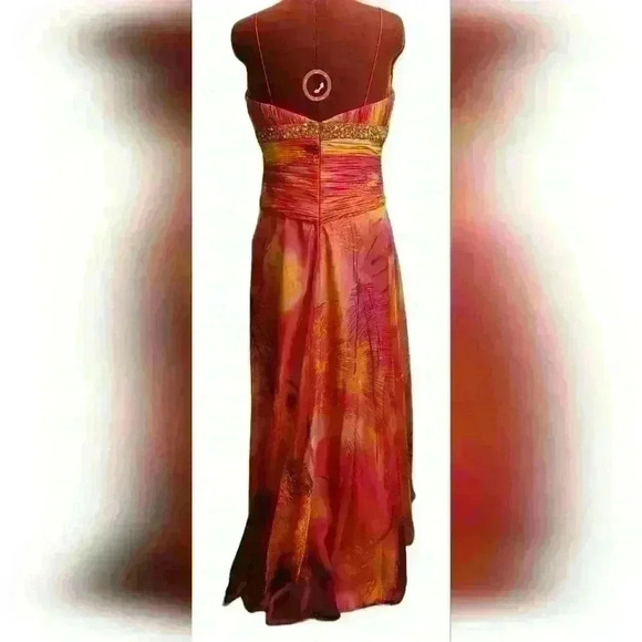 Tony Bowls Paris | Gorgeous Gown in Pinks and Oranges Size 16 - Picture 3 of 10